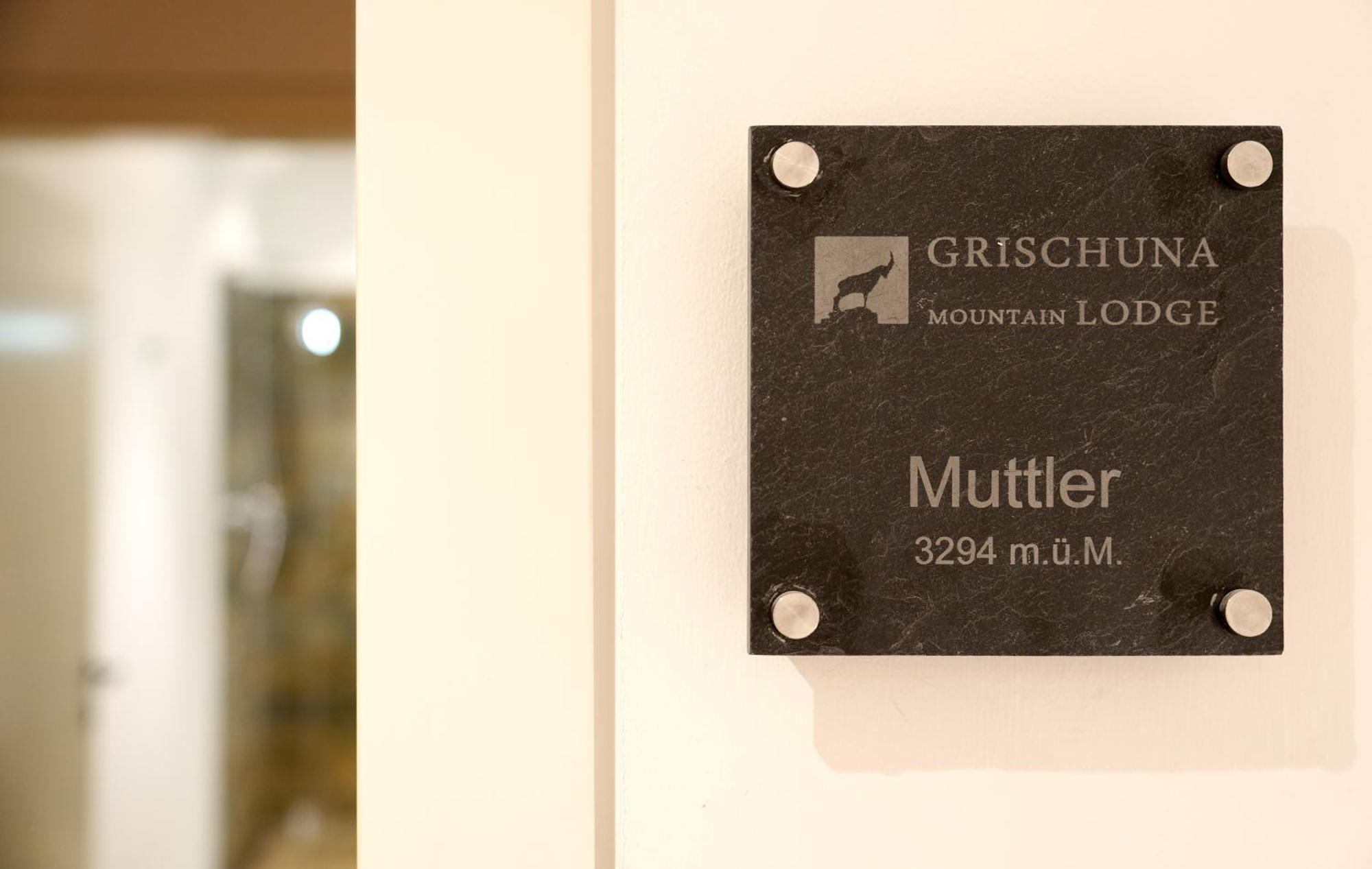 זאמנאון Grischuna Mountain Lodge מראה חיצוני תמונה